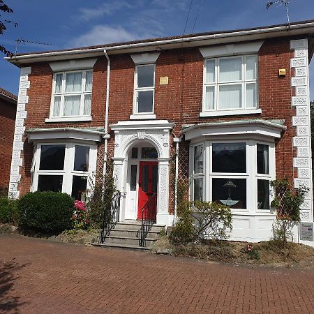 Madison House Bed and Breakfast Southampton Exteriör bild