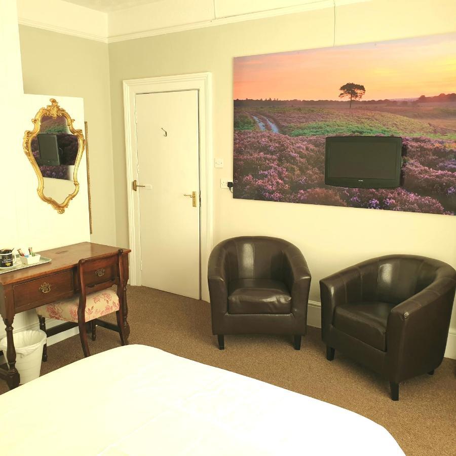 Madison House Bed and Breakfast Southampton Exteriör bild